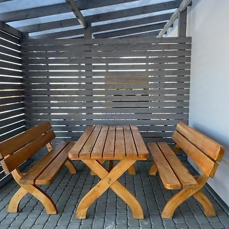 Apartment Ewy Mit Grill Und Terrasse *